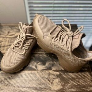 Steve Madden Glittery Beige Sneakers